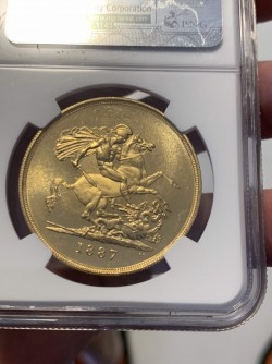 538枚鑑定の3番目 1887年イギリス ヴィクトリア女王 ジュビリー 5ポンド金貨 NGC MS65