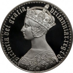 456グラムの大型シルバーメダル ゴチッククラウンデザインで鋳造されたシルバーメダル