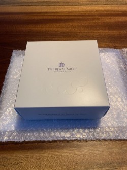 画像追加！！ 2021年 英国 エリザベス二世95歳記念 5オンスプルーフ金貨