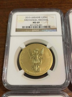他店では1オンス金貨１枚で62万円 2015年 ウクライナ ミカエル大天使 金貨4枚セット NGC MS69