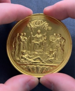 1887年ヴィクトリア・ゴールデンジュビリーの大型ゴールドメダル
