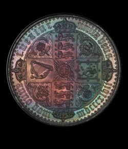   最高鑑定 1847年英国ゴシッククラウン銀貨PCGS PR67 Cameo