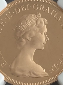 最高鑑定 1979年 英国 エリザベス2世 ソブリン金貨 NGC PF69ウルトラカメオ