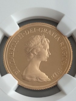 最高鑑定 1979年 英国 エリザベス2世 ソブリン金貨 NGC PF69ウルトラカメオ