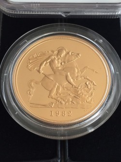 1982年英国エリザベス2世プルーフ金貨4枚セット