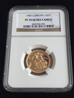 1985年英国3ソブリンプルーフ金貨 NGC PF70UC