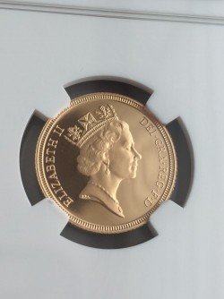 1985年英国3ソブリンプルーフ金貨 NGC PF70UC