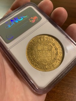 8エスクード金貨も人気が出てきました。1801年メキシコ 8エスクード金貨 NGC AU58