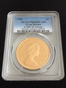 1981年英国 ヤングエリザベス 5ポンドプルーフ金貨 PCGS PR69 DCAM