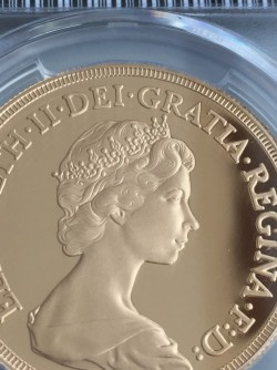 1981年英国 ヤングエリザベス 5ポンドプルーフ金貨 PCGS PR69 DCAM