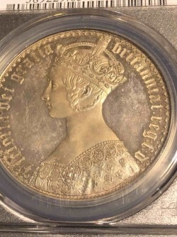 高鑑定 1847年 英国 ヴィクトリア女王 ゴチッククラウン銀貨 PCGS PR65+ CAMEO